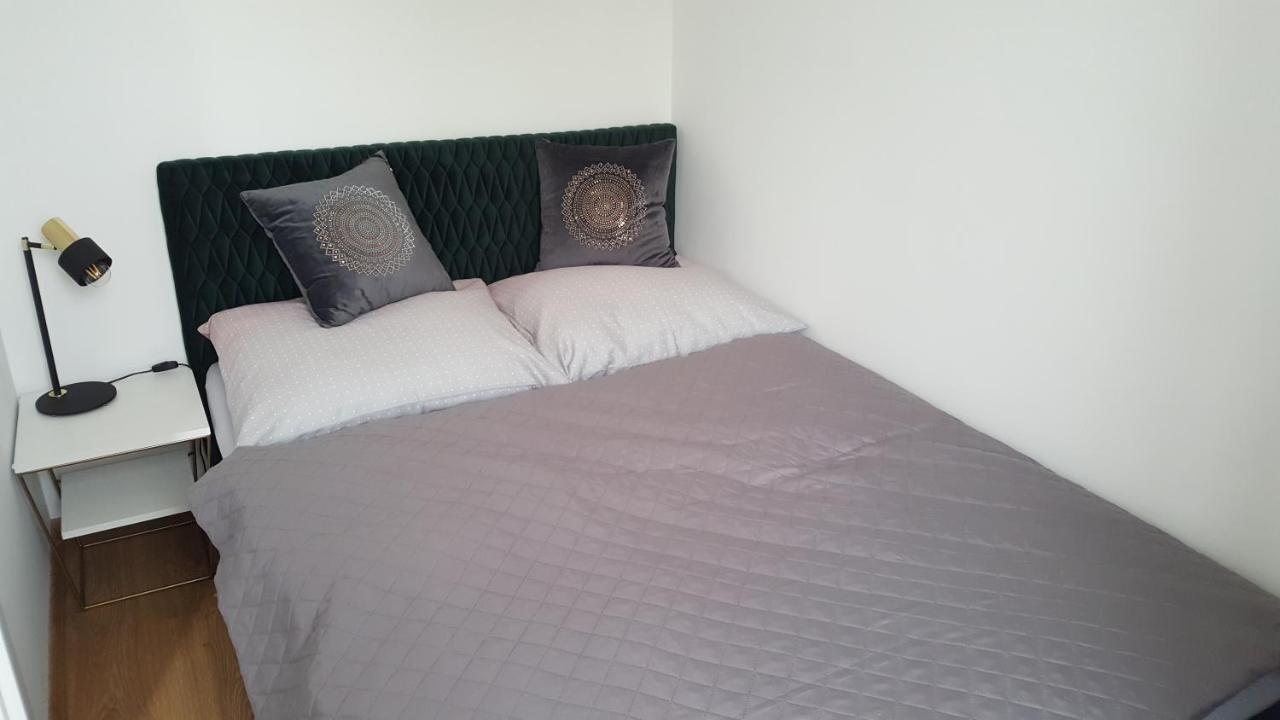 Apartament Szmaragdowy Zakatek كولوبرزيغ المظهر الخارجي الصورة